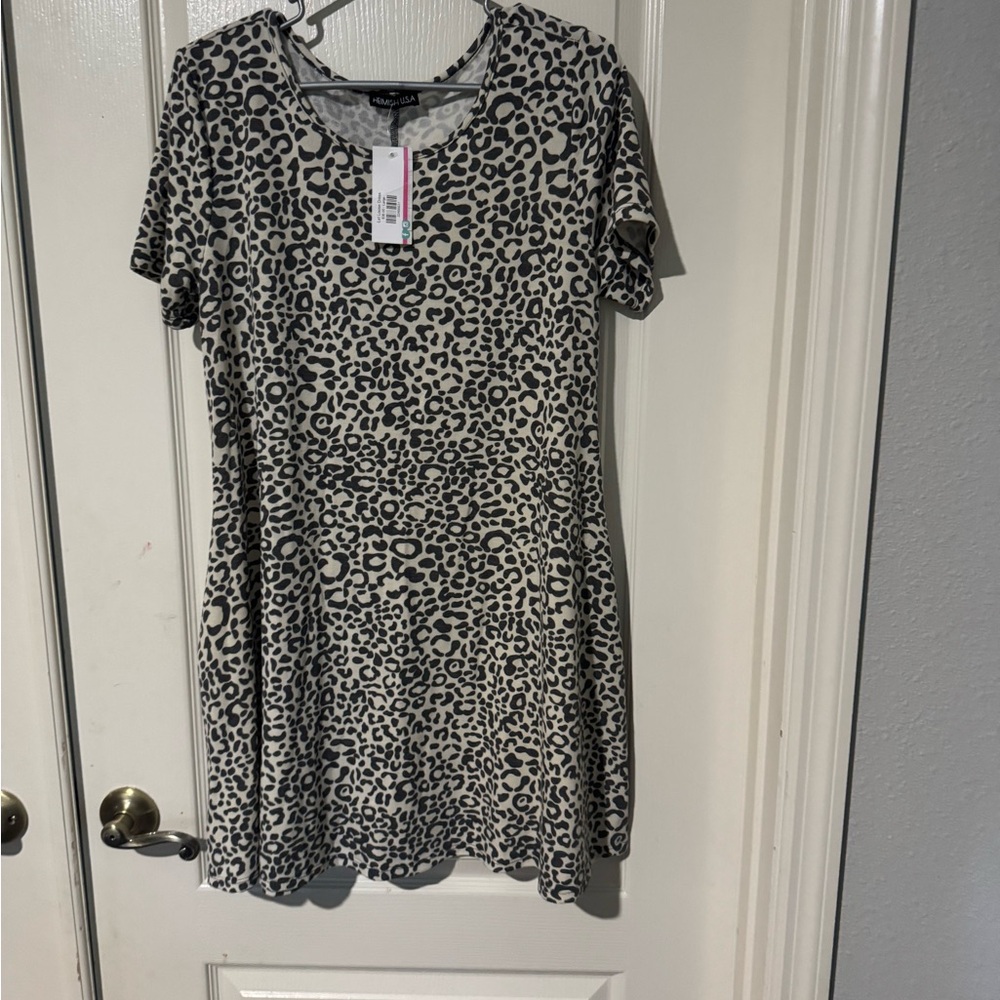 Leopard Print Short Sleeve Dress